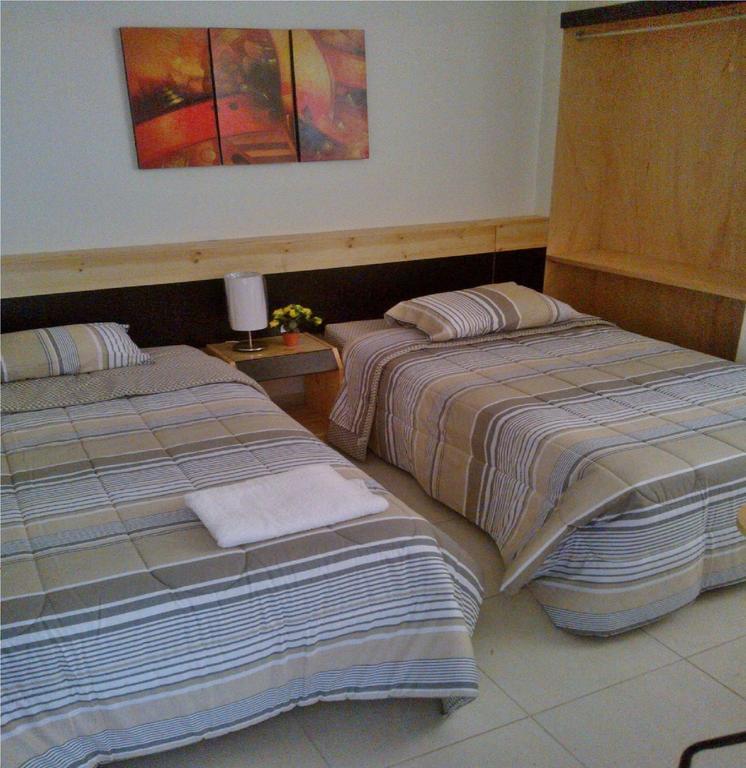 Hostal Los Balcones Nazca Exterior photo